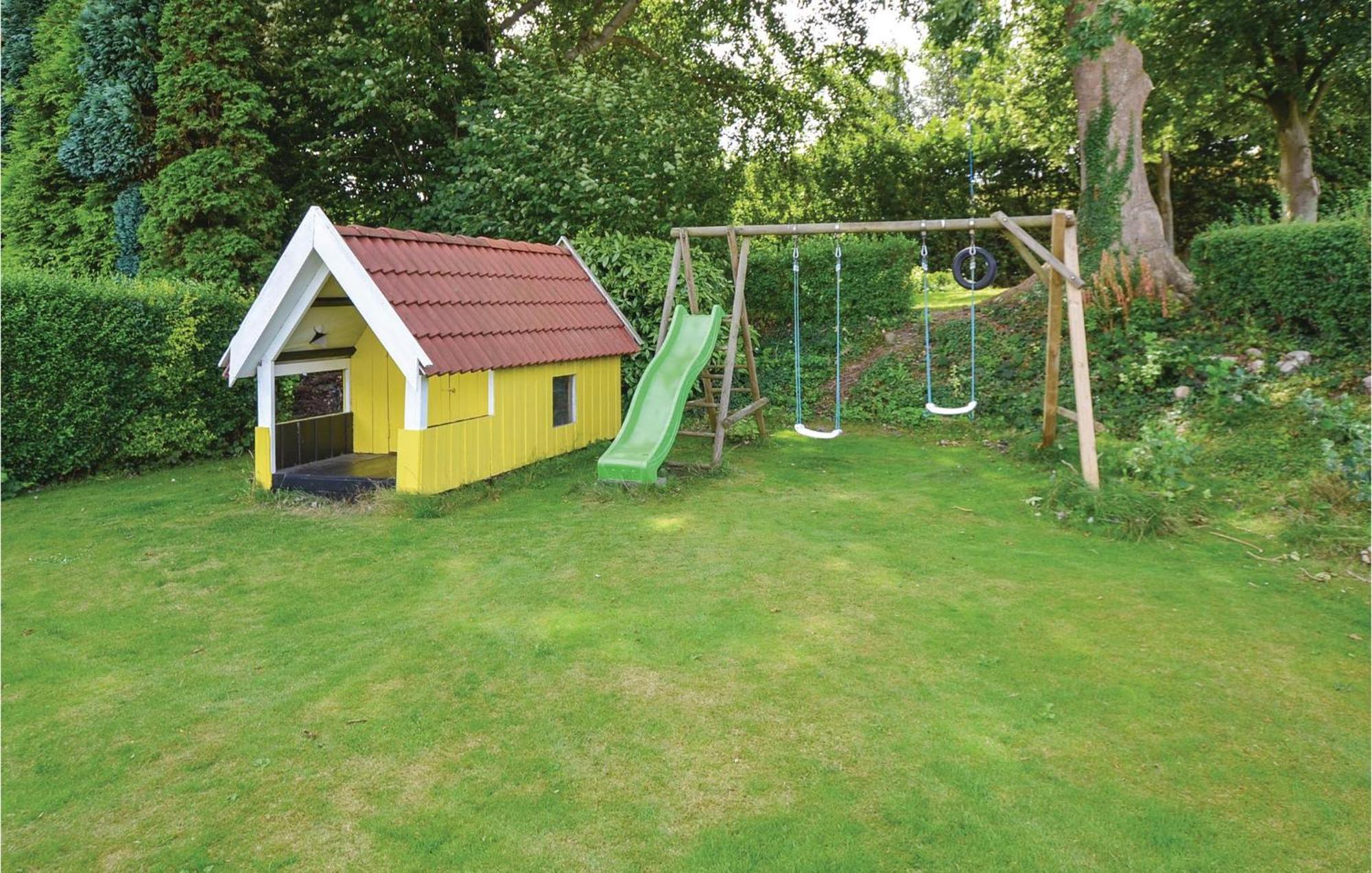 2 Bedroom Pet Friendly Home In Broager Bagian luar foto