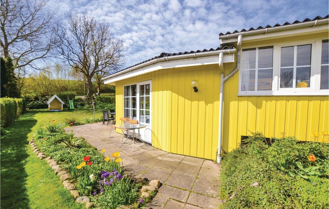 2 Bedroom Pet Friendly Home In Broager Bagian luar foto